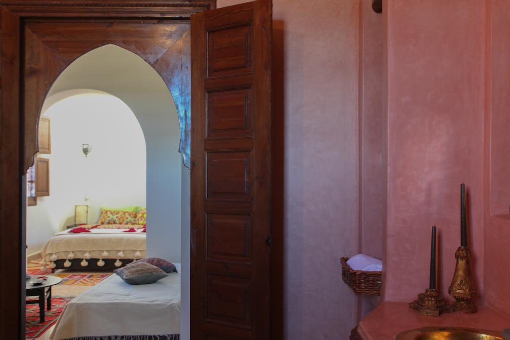 Riad Couleur Sable Sidi Abdallah Ghiat Cameră foto
